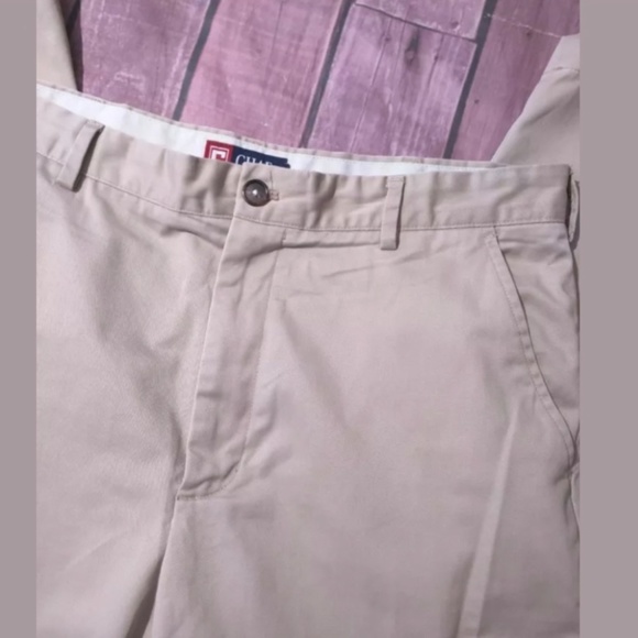 Ralph Lauren Chaps Khaki Pants. 36W x 34L - Picture 4 of 5
